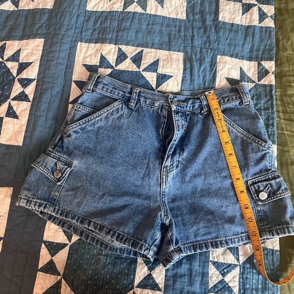 Vintage size 7 jean shorts - Picture 5 of 6